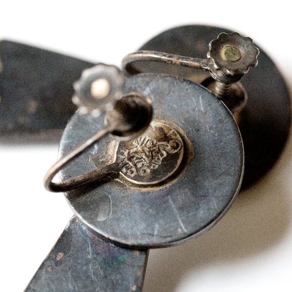 Forged metal handcrafted earrings - Picture 3 of 4